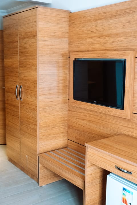 Zimmer Beso Beach Hotel