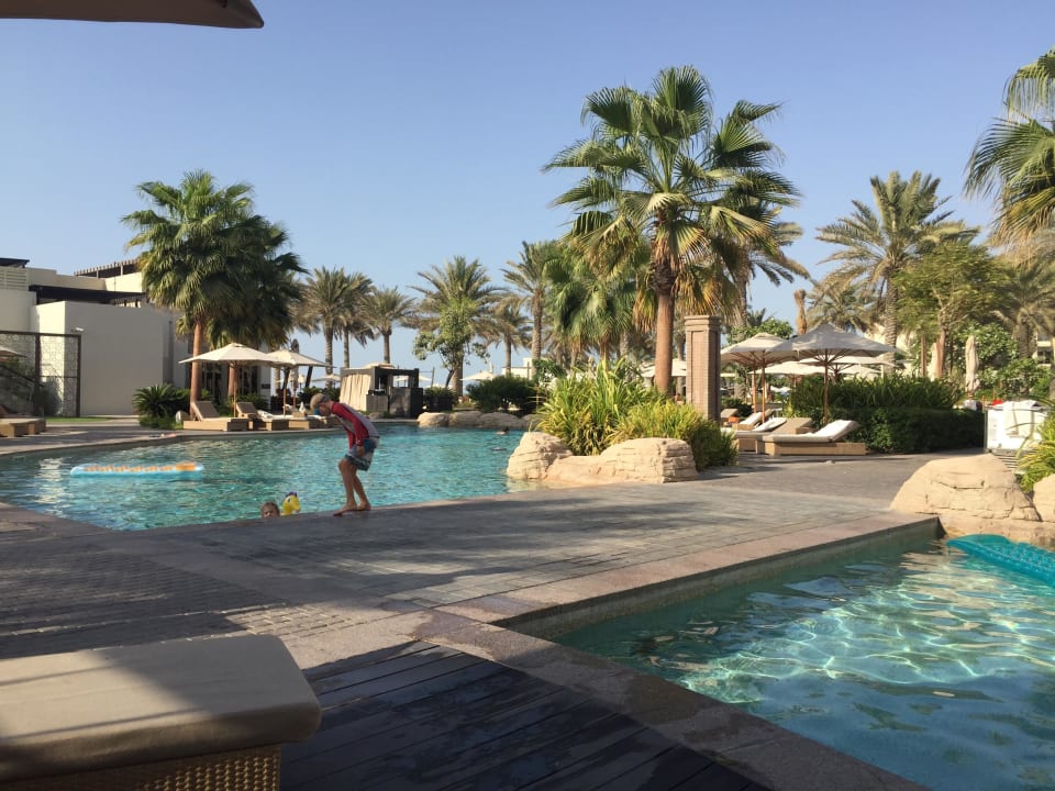 Traum Park Hyatt Abu Dhabi Hotel and Villas