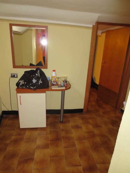 Zwischenzimmer Hotel Helvetia