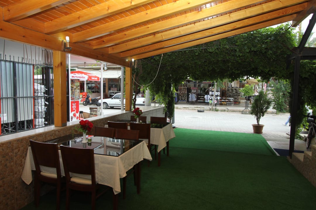Cafe Eren Hotel Cesme