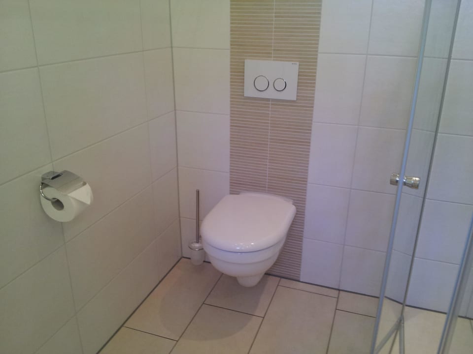 WC Ferienwohnung Lutizen Ouartier