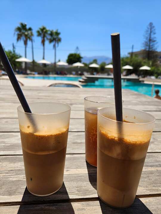 Pool Sentido Amounda Bay