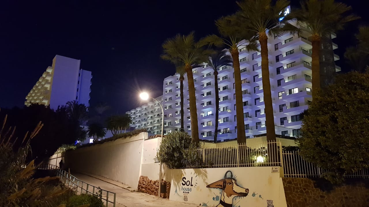 "Außenansicht" Sol House Costa del Sol (Torremolinos) • HolidayCheck