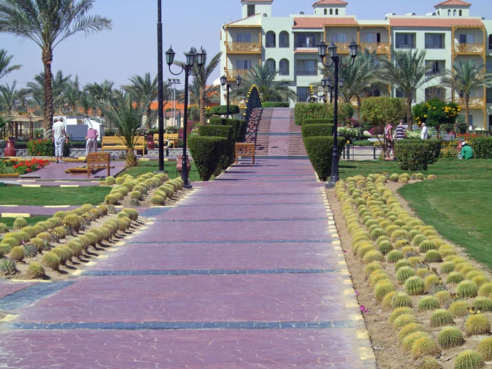 Weg zum Pool Pickalbatros Dana Beach Resort - Hurghada