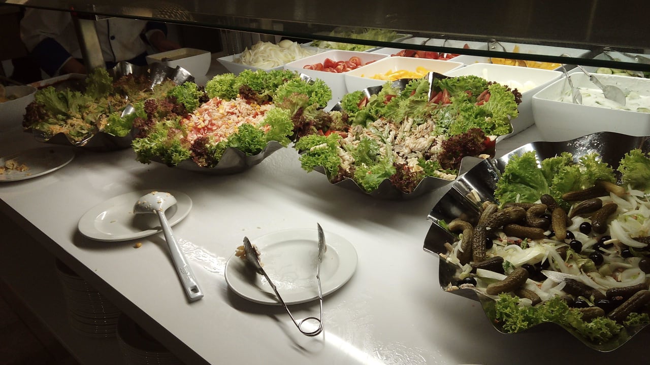 Super Salatbüffet Servatur Playa Bonita