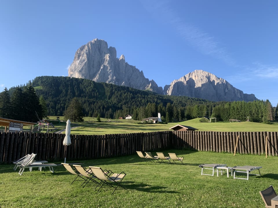 Ausblick Monte Pana Dolomites Hotel