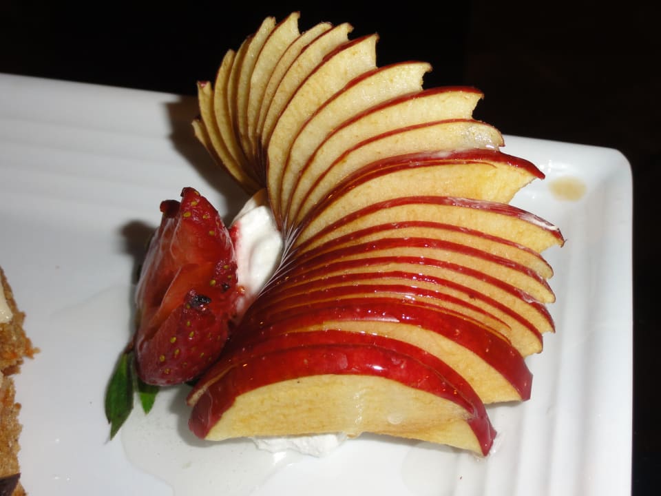 Gastro Three Corners Sea Beach Resort