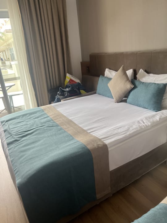 Zimmer Side Story Resort & Spa