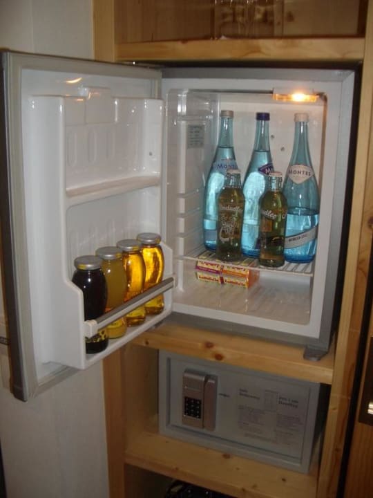 Gratis Minibar tägl. befüllt AQUA DOME