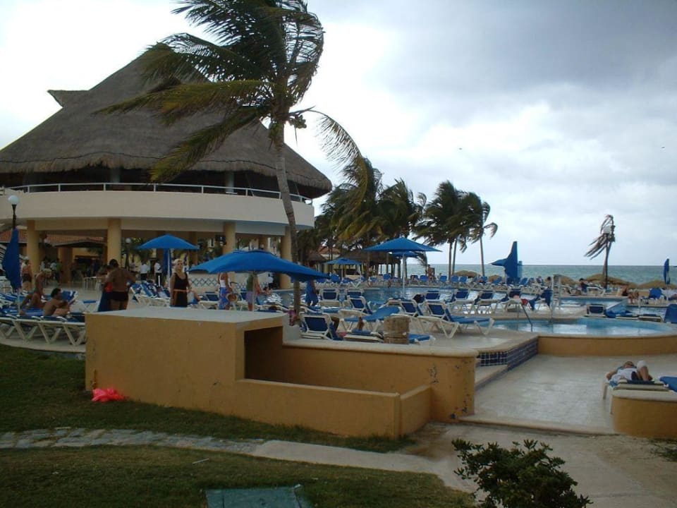 Piscina e bar Viva Maya by Wyndham - All Inclusive Resort