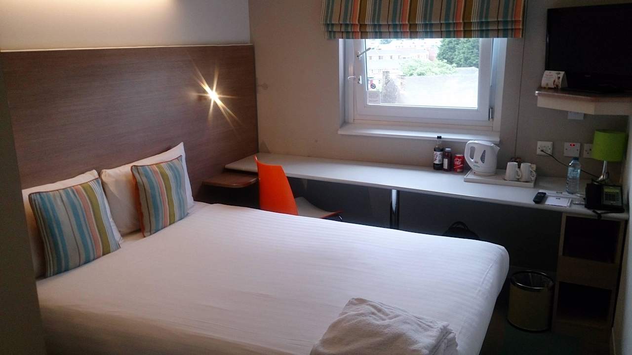 Bett ibis Styles London Excel