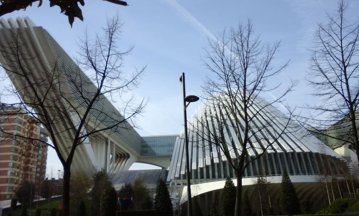 Außenansicht Eurostars Palacio de Cristal