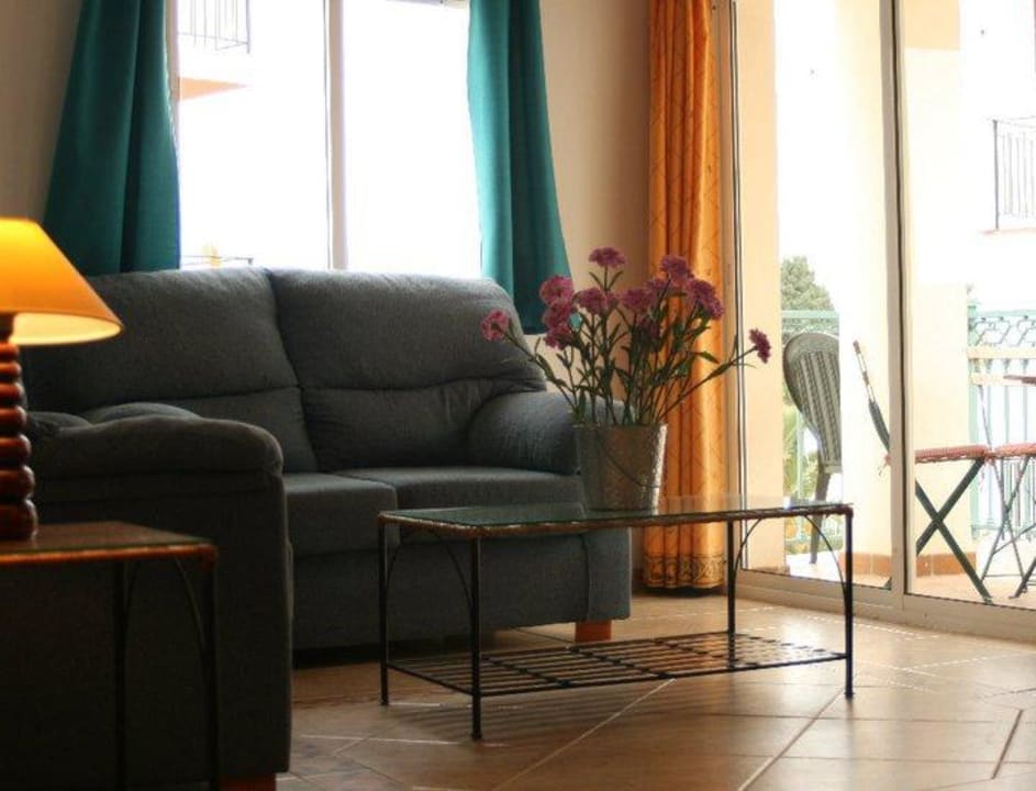 Salon Apartamentos Latin