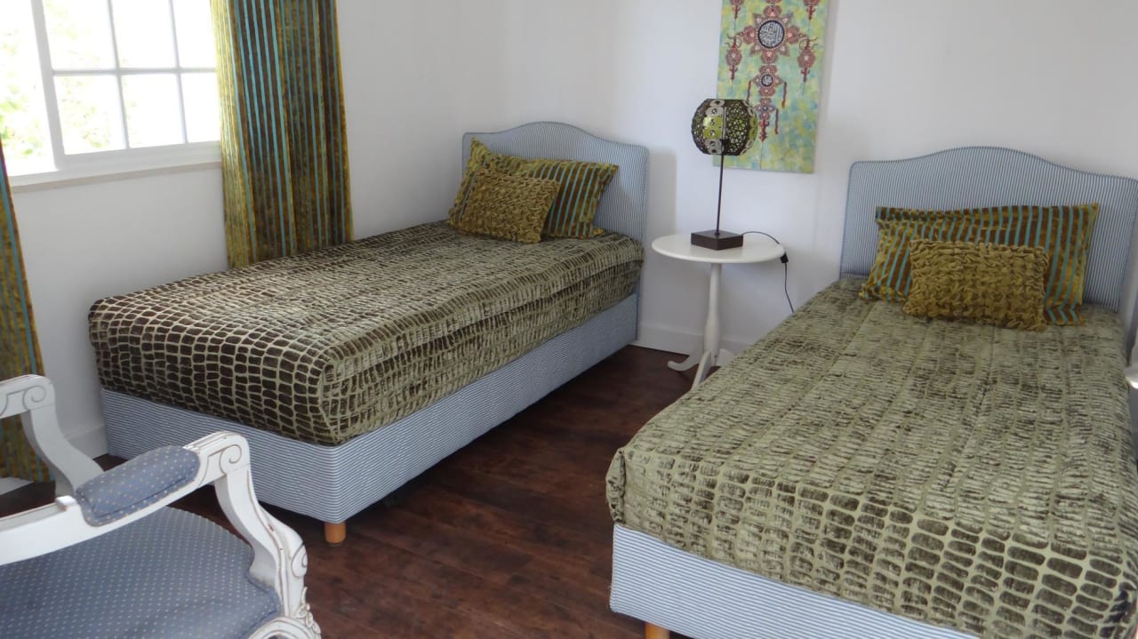 The Green Room Tres Bandeiras Guest House B&B