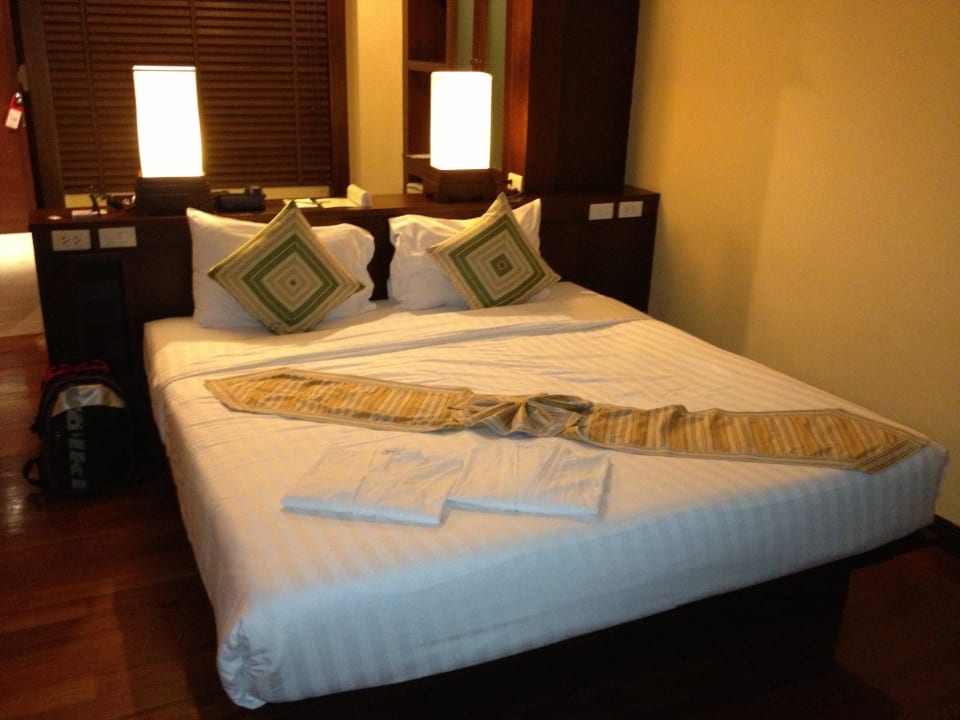 Bett The Briza Beach Resort Khaolak