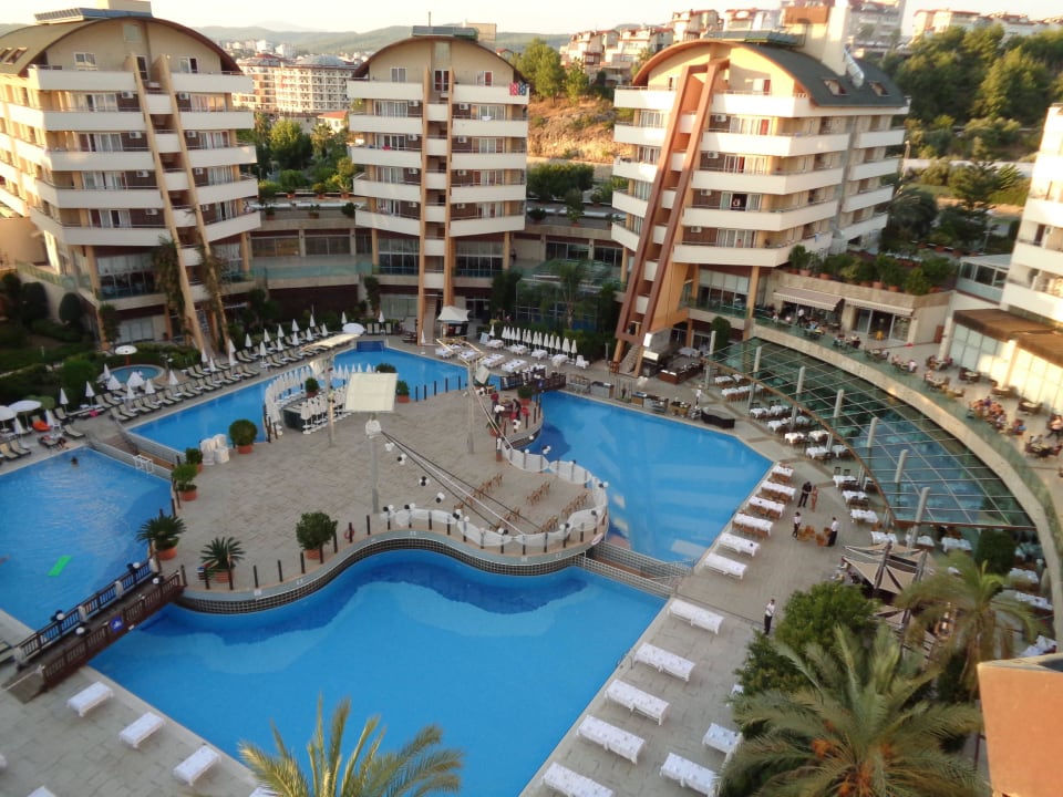 Hauptpool Alaiye Resort & Spa