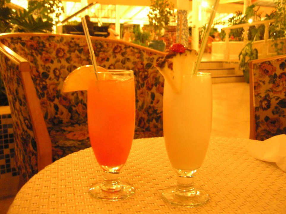 Cocktails Playa Costa Verde