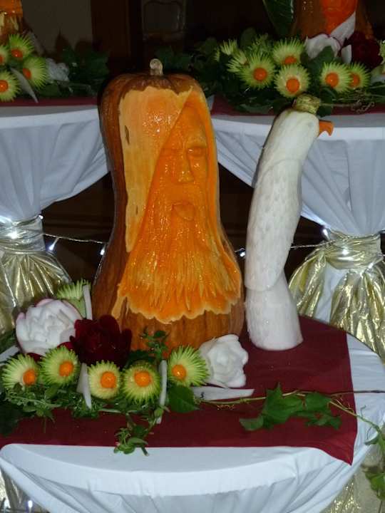 Eine von ganz vielen Schnitzereien Aydinbey Kings Palace & Spa