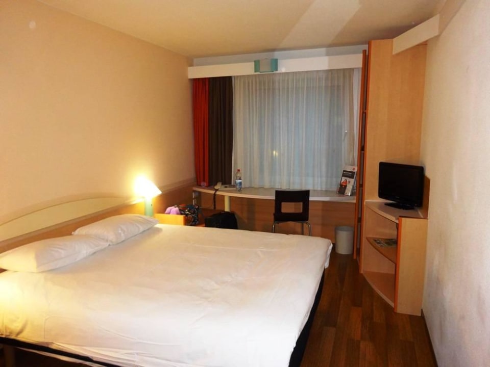 Einzelzimmer zur Straßenseite Ibis Münster