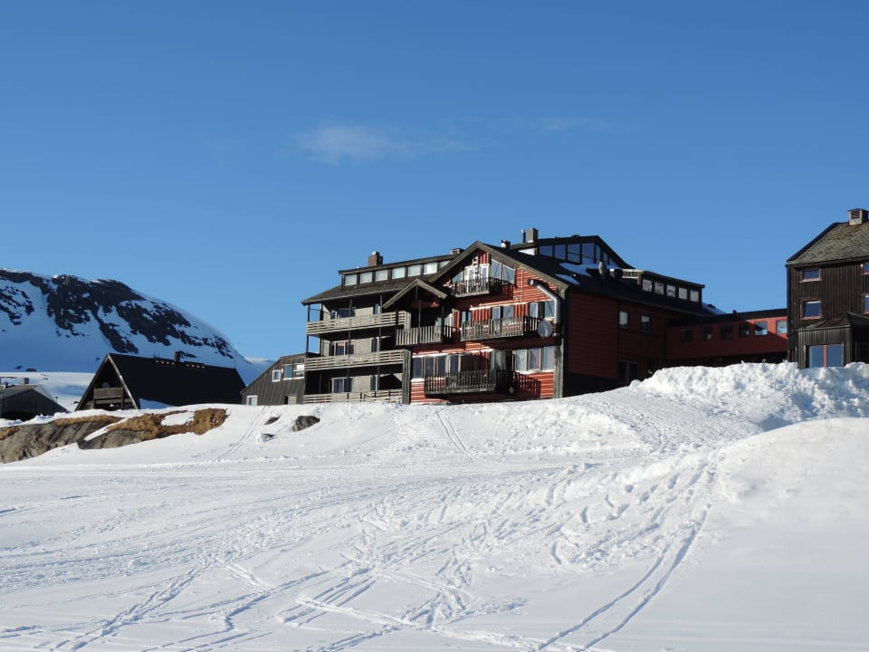 Finse Hotel vom See aus Hotel Finse 1222