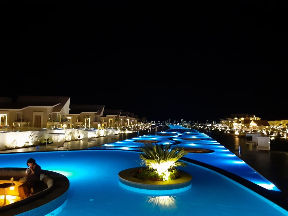 Außenansicht Pickalbatros Sea World Resort - Marsa Alam