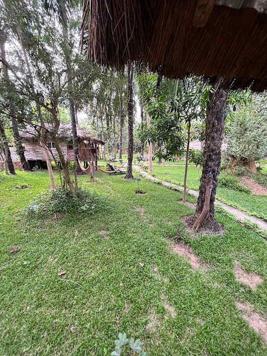 Gartenanlage AbCa's Creek Lodge