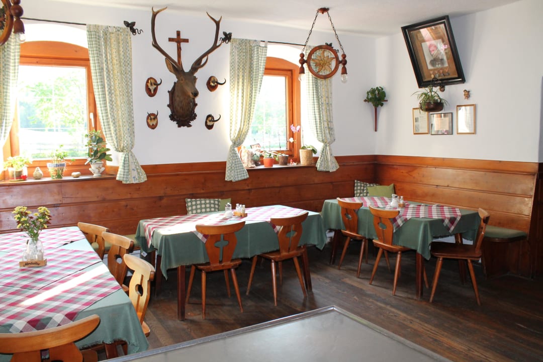 Wirtsstuben Gasthof Griesenau