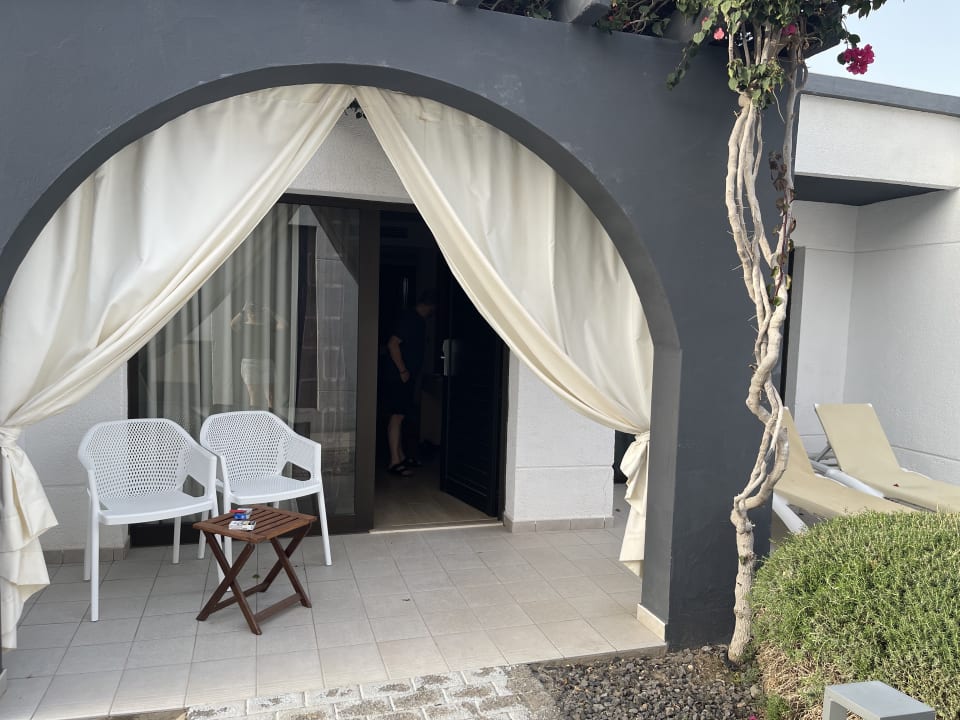 Außenansicht R2 Romantic Fantasia Suites - Adults only