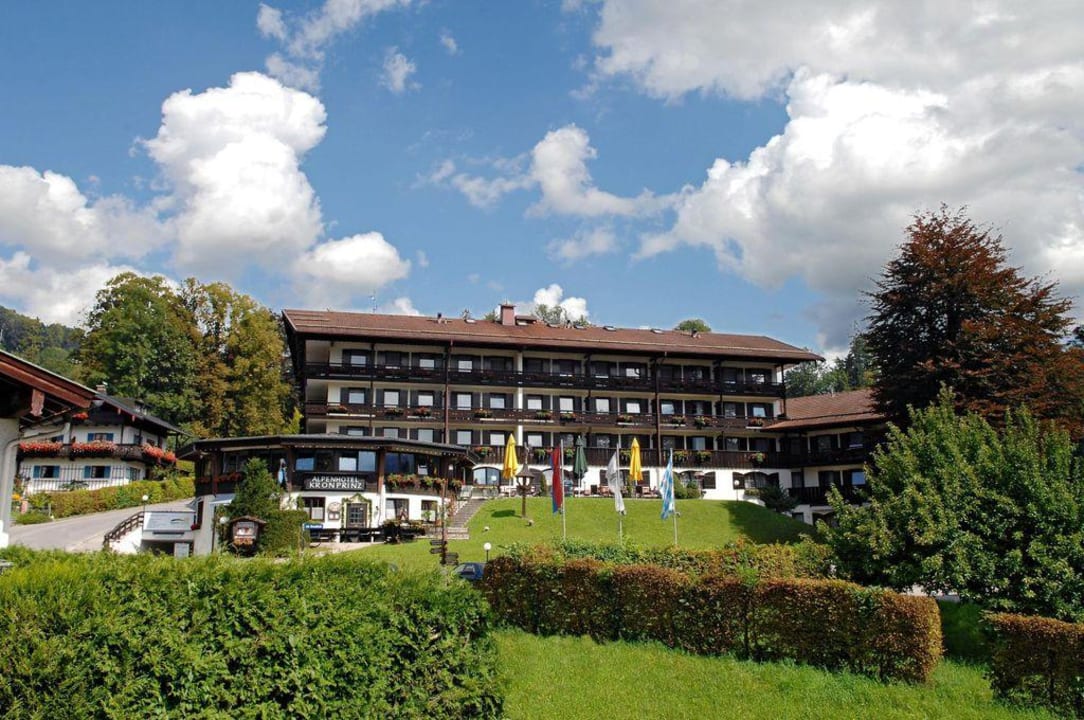 Außenansicht Alpenhotel Kronprinz