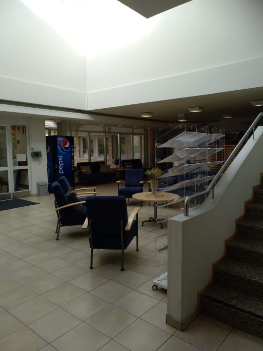 Lobby Meri-Karina
