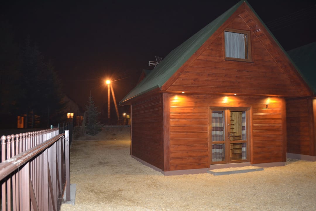 Wieczorny widok Ferienhäuser Igor