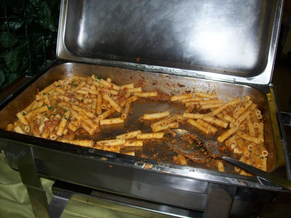 Abends: Nudelspeisen Leonardo da Vinci