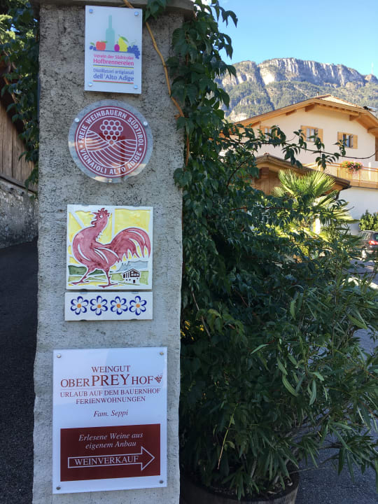 Außenansicht Apartments Weingut Oberpreyhof