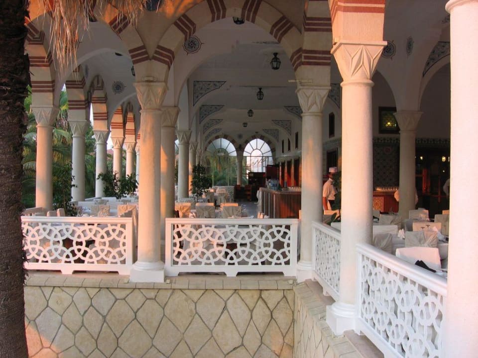 Restaurant principal Ali Bey Club