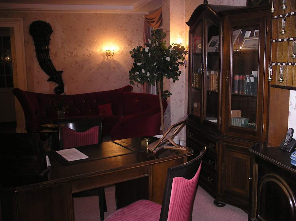 Bretz Sofa und Stilmöbel Hotel zum Schwan