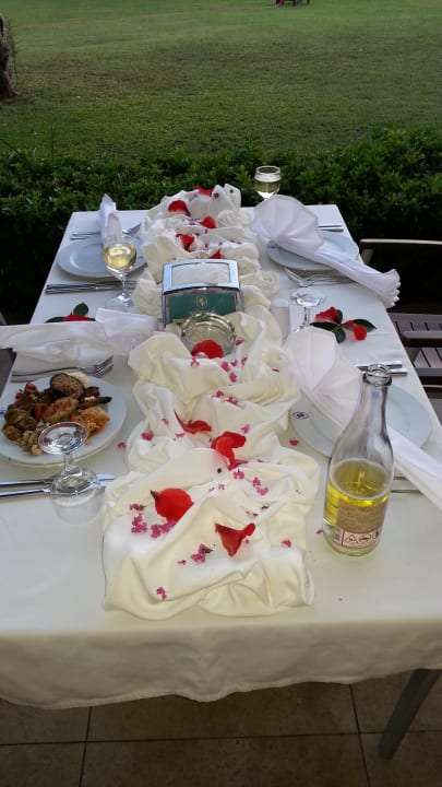 Überraschungstisch Hotel Süral Resort