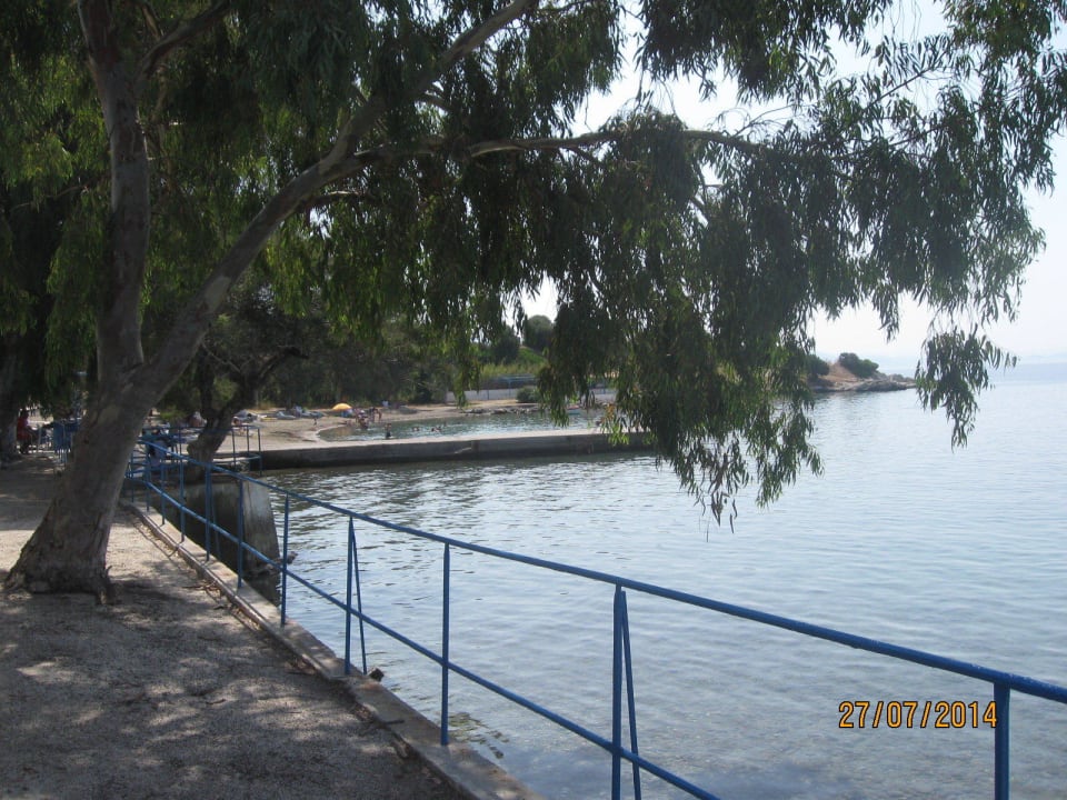 Strand rechte Seite Evia Riviera Resort