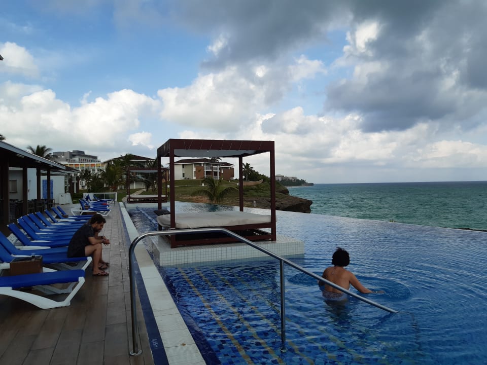 Pool Playa Vista Azul