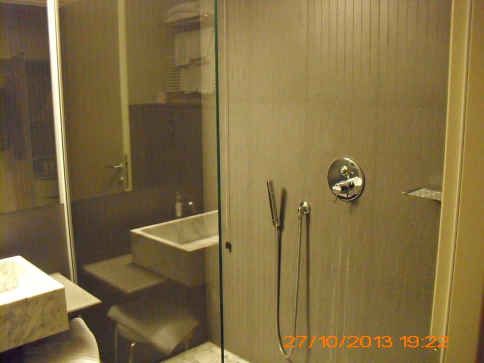 Kleines, luxuriöses Bad Hotel DB Verona Airport & Congress