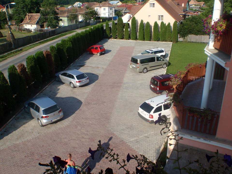 Parking Hotel Vila Gong