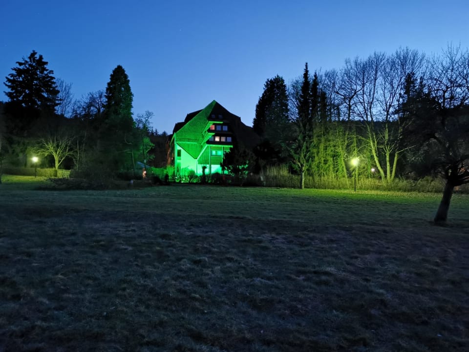 Außenansicht Hotel Orbtal