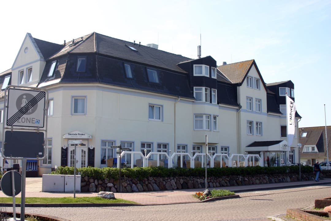 Hotel Frontansicht Lindner Hotel Sylt