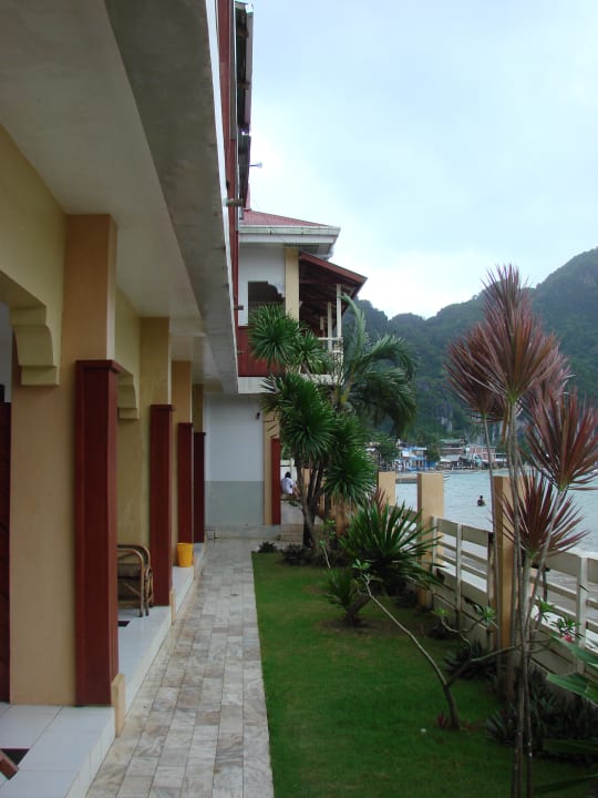 Hier liegen die preiswerteren Zimmer Hotel El Nido Beach