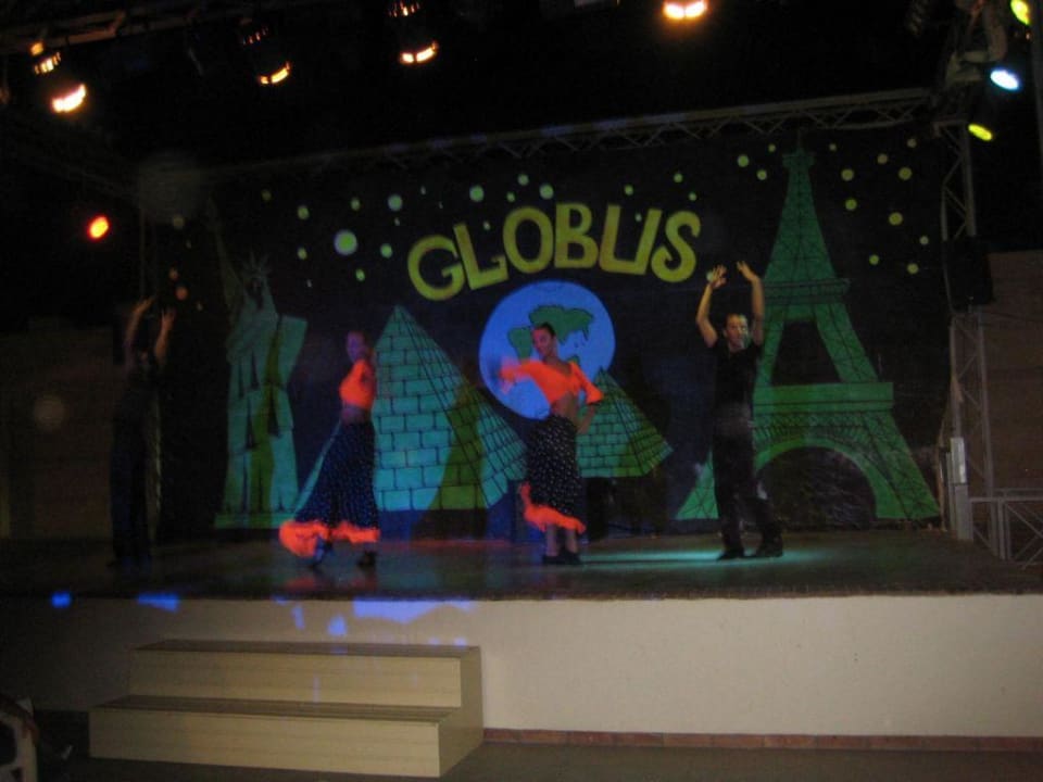 Lifeshow des Animationsteams Palm Beach Resort
