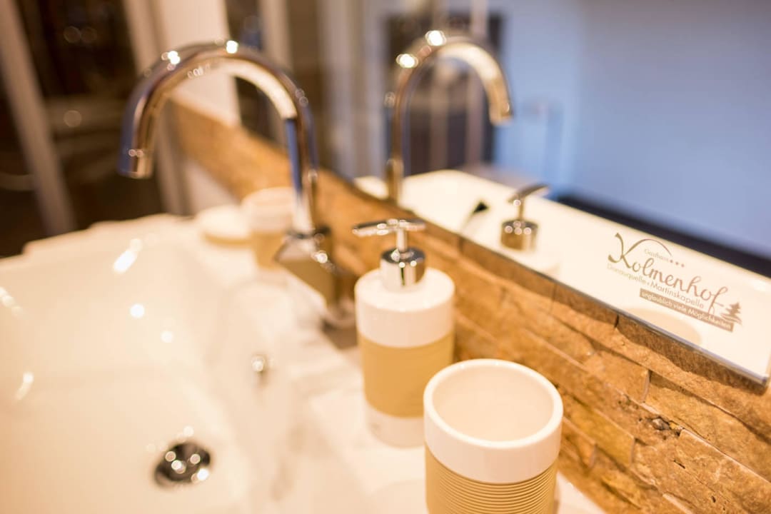 Badezimmer Familiensuite Gasthaus Kolmenhof an der Donauquelle