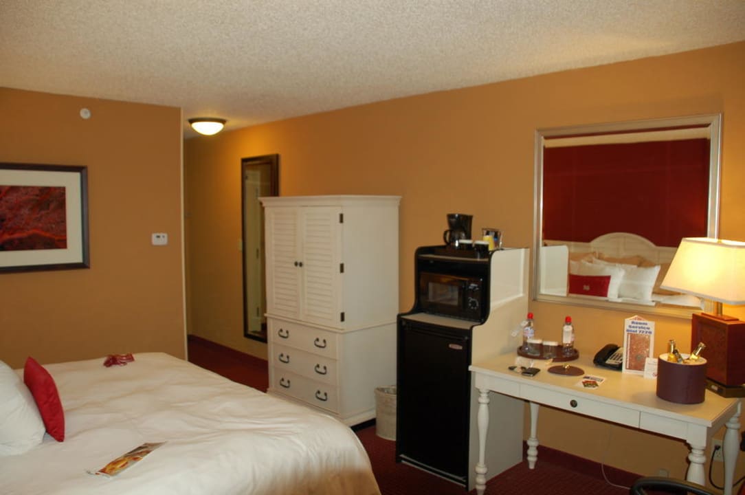 Zimmer Crowne Plaza Hotel Melbourne Oceanfront