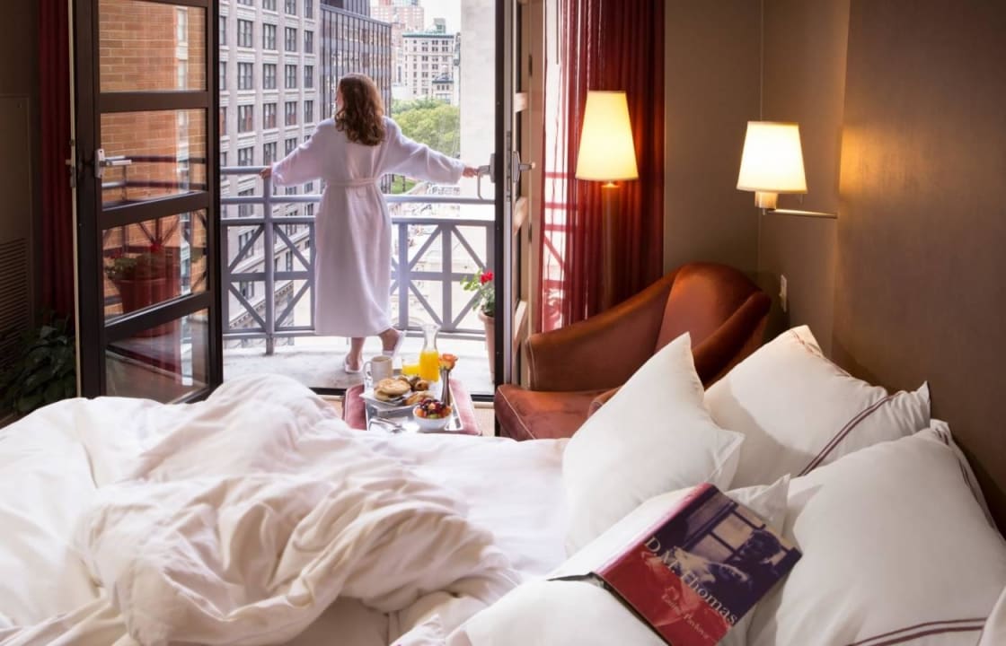 Guest Room Hotel Giraffe