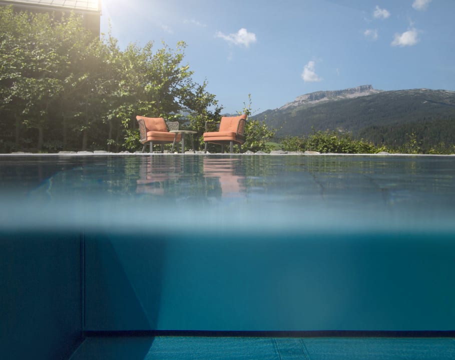 Pool Hotel Oswalda-Hus