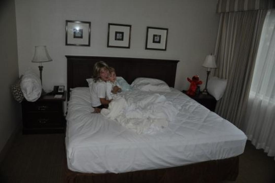 Schlafzimmer Hotel Embassy Suites at the Chevy Chase Pavilion