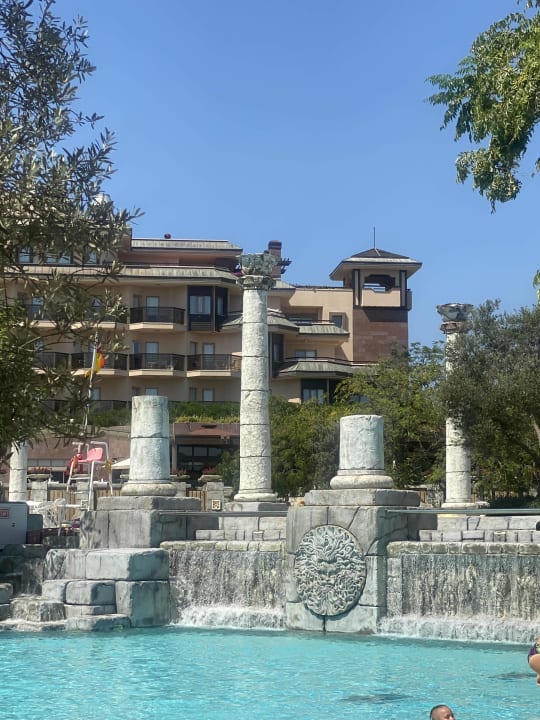 Pool Xanadu Resort Hotel